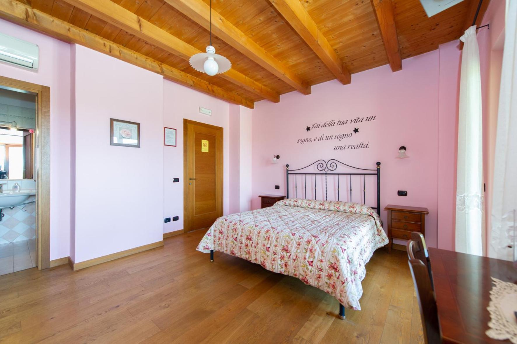 Agriturismo Lis Rosis Medea Luaran gambar