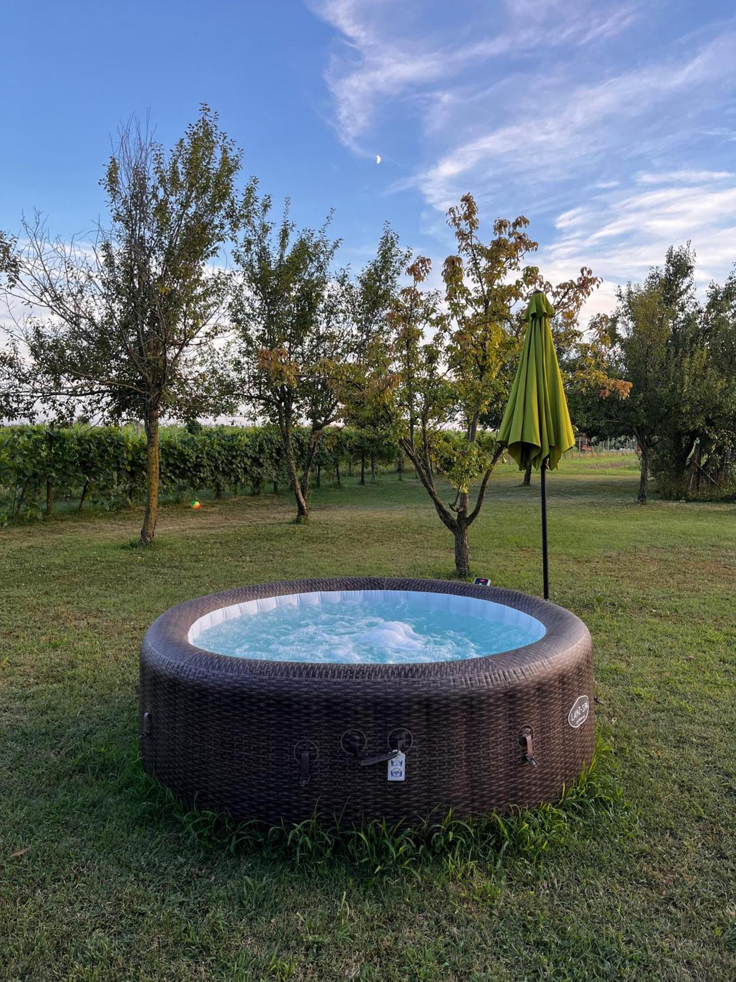 Agriturismo Lis Rosis Medea Luaran gambar